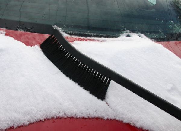 Щетка для чистки снега (ворс кабана) Snow Duster Brush Boar Hair Epoxy Set